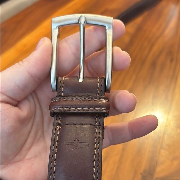 Dockers Brown Leather Silver Buckle Size 42 - Picture 1 of 8